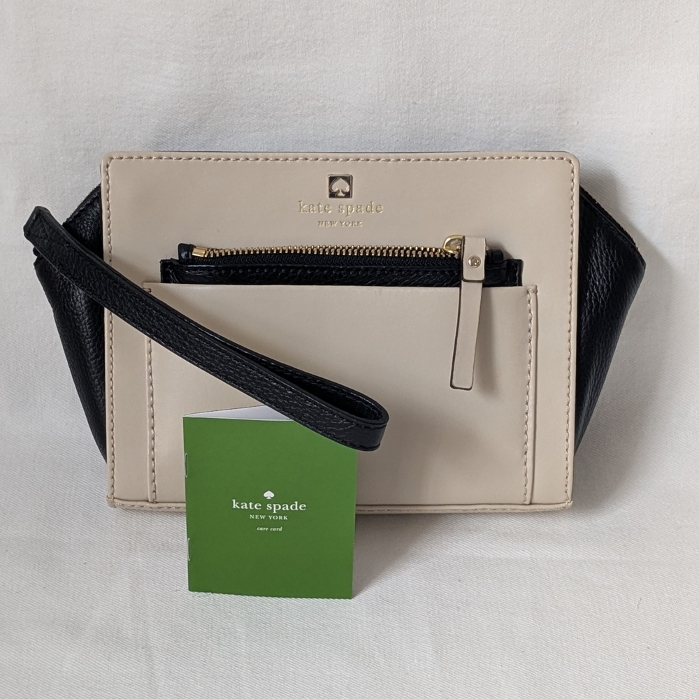 Kate Spade Hadley Street Adelia Bacchus Black and Cream Wristlet Clutch bag